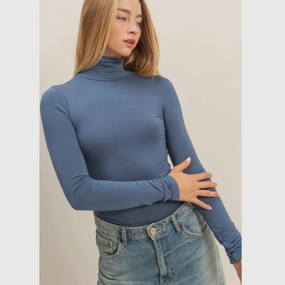 DUSTY NAVY Turtle Neck LS Top - Picture 1 of 1